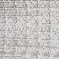 DELUXE-02