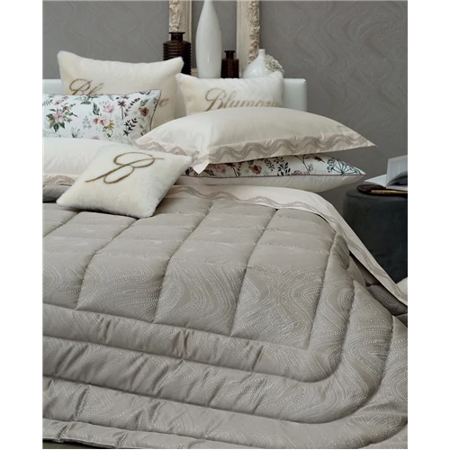Crystelle Comforter for double bed 270x265(02.Powder.pink)