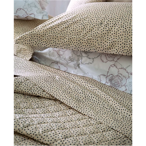 Malu Bedspread for double bed 270x270(05.Chantilly)