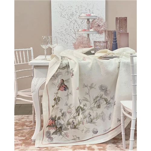 Liala Tablecloth 170x270(02.Powder.pink)